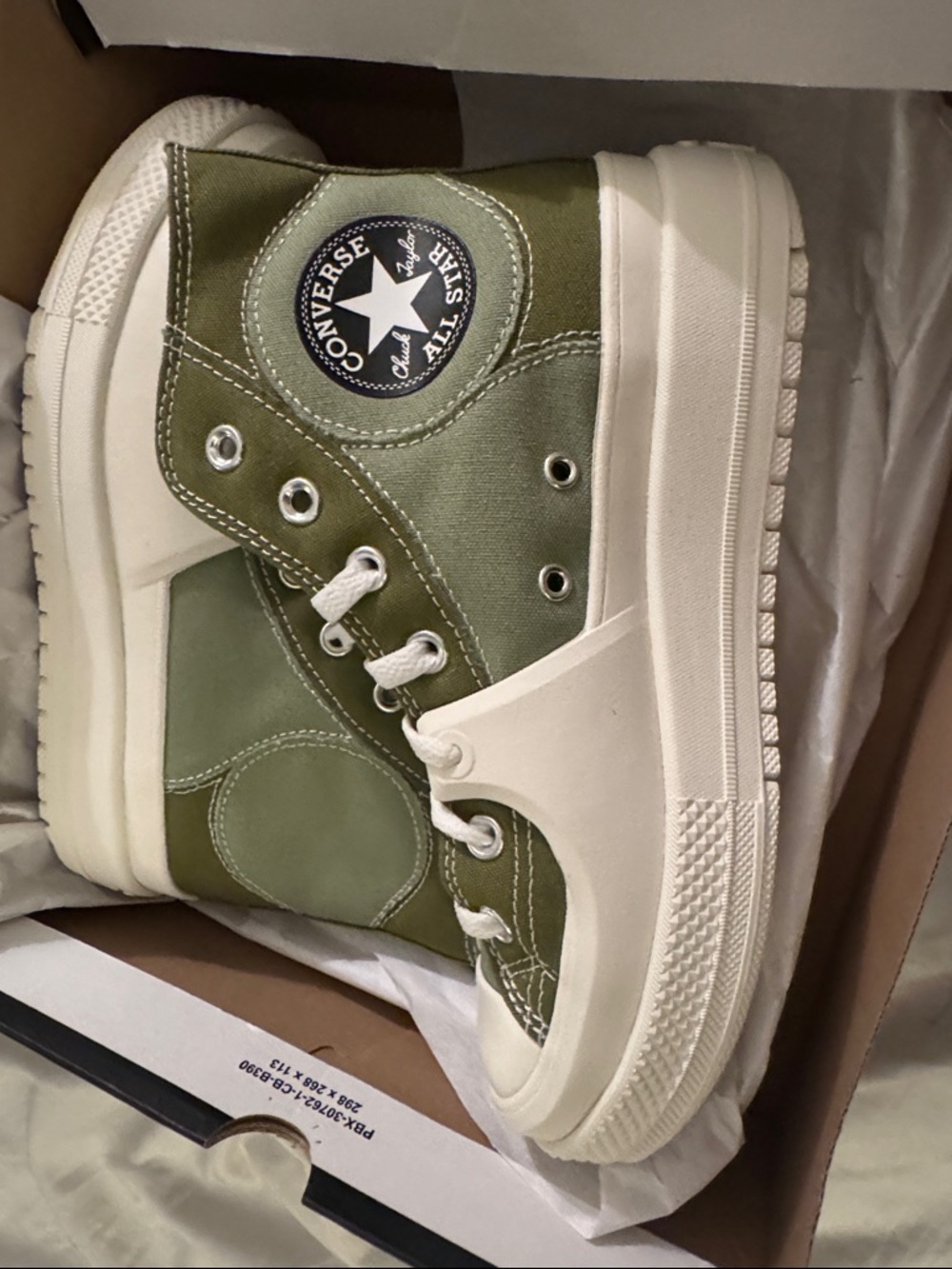 Converse unisex Olive Green and Cream High-Top Platform Sneakers - Picture 2 of 9